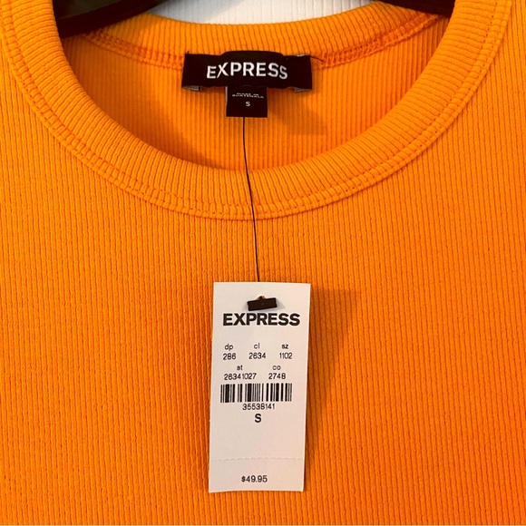 Express Ruffle Cap Sleeve Top - Picture 2 of 3